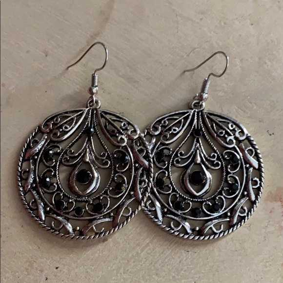 Earrings - Picture 2 of 2